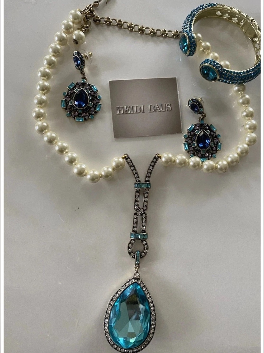 Heidi Daus “ MY HEIRLOOM” Blue Crystal Teardrop Pearl Necklace 3PC.Set